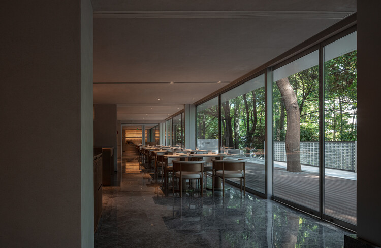 Jinshang OCC Restaurant at the Nanjing Drum Tower / BUZZ/ Büro Ziyu Zhuang - Interior Photography