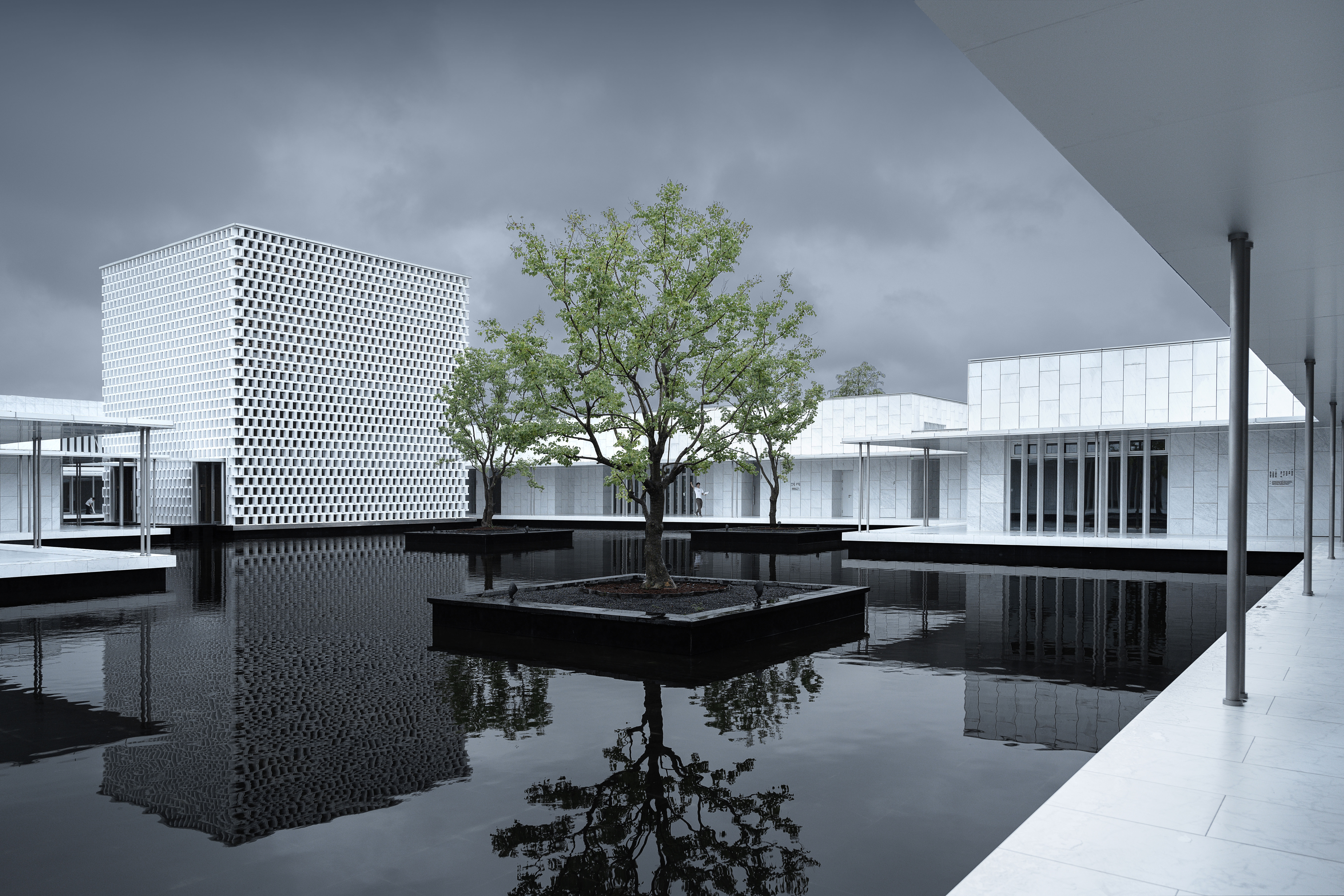 water landscapes, architectural design, urban water features, Chinese architecture, landscape integration, waterfront projects, sustainable design, natural elements in architecture, contemporary architecture, cultural spaces, Liquid landscapes