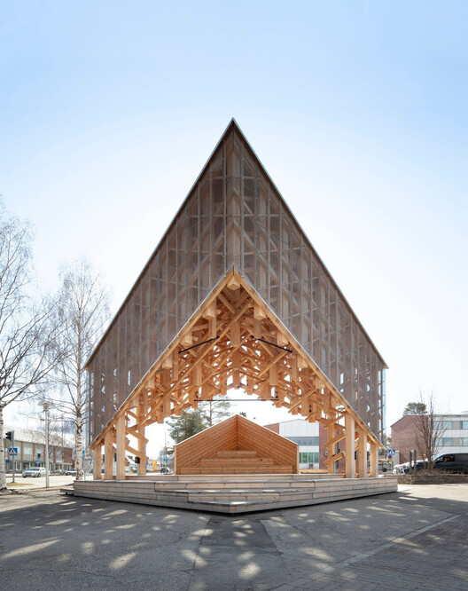 “KIDE” Outdoor Stage / Aalto University Wood Program - More Images