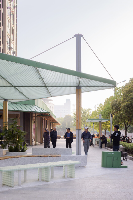 BREEZZE Market / Dispacement Architectural Design - Exterior Photography