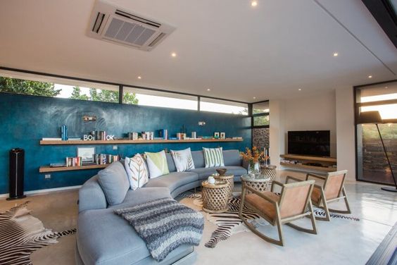 Curved Sectional Sofa in Gray