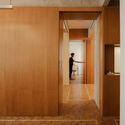 Cinderela Building Apartment / QWE Studio - Interior Photography, Wood