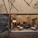 © Cesár Belio Jacona House / TAAB - Interior Photography, Living Room, Courtyard, Patio