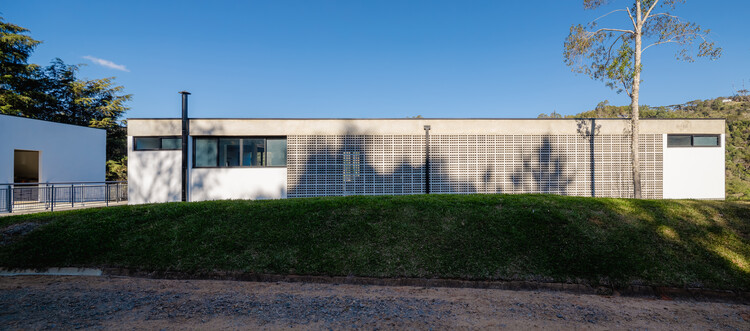 SAP House / Estúdio Brasileiro de Arquitetura + Ateliê AU - Exterior Photography, Concrete