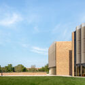 Chicago Park District Headquarters and Fieldhouse / John Ronan Architects - Exterior Photography, Windows