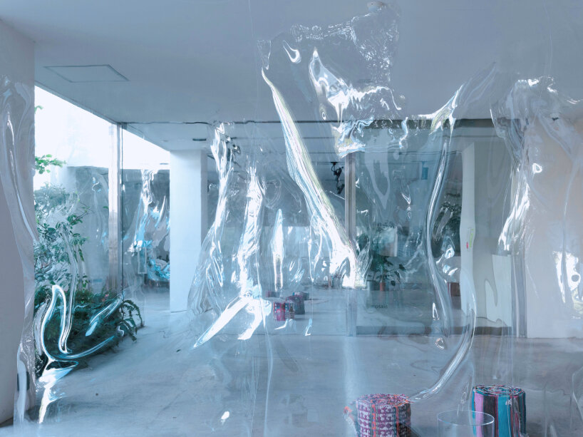 invisible awtbar acrylic glass