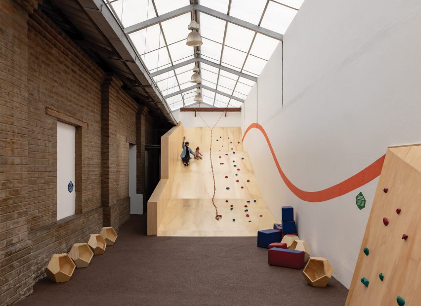 Wooden slide in Quito museum